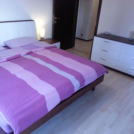 Apartment 3 Rooms Elegant Бухарест Экстерьер фото