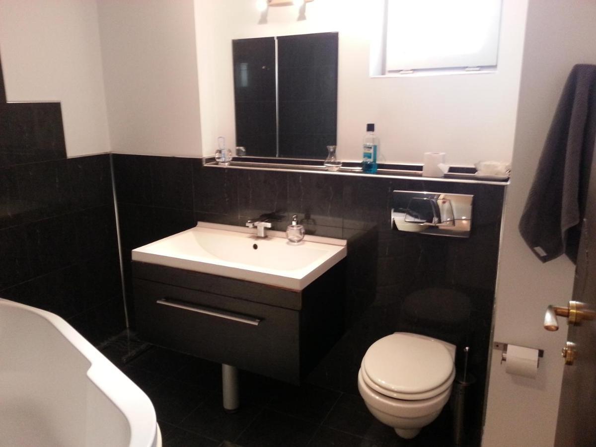 Apartment 3 Rooms Elegant Бухарест Экстерьер фото