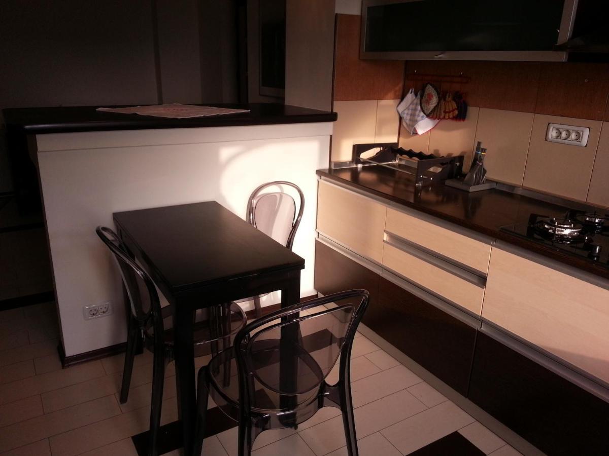 Apartment 3 Rooms Elegant Бухарест Экстерьер фото